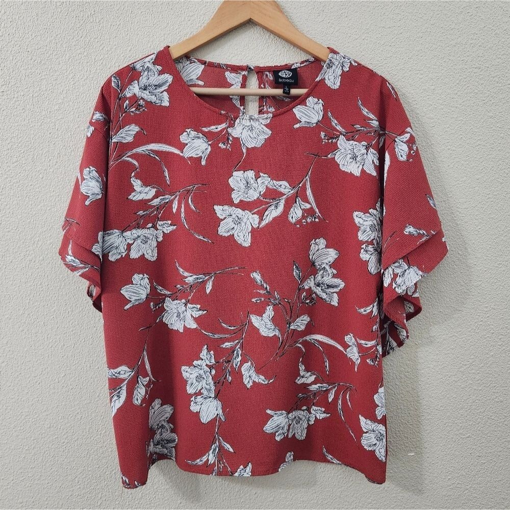 Bobeau Rust and White Floral Top with Layered Flutter Sleeves